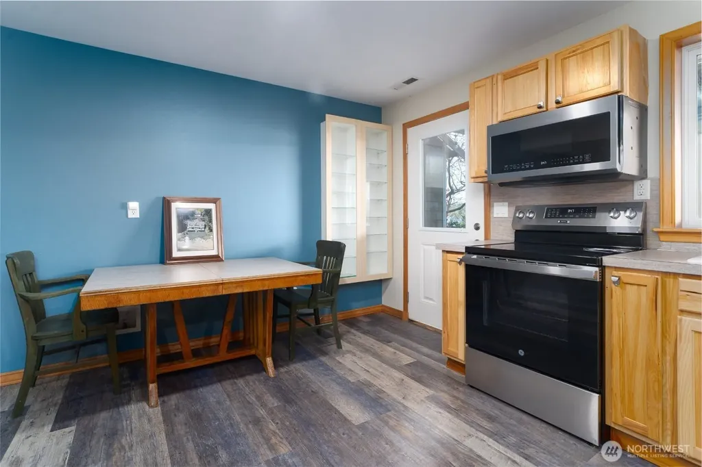 3534 Gravelly Beach Loop NW Olympia WA 98502