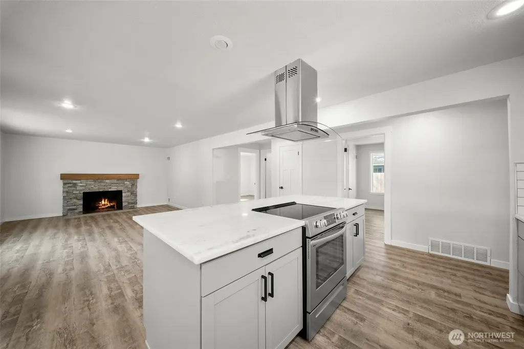 1717 Lake Park Drive SW Tumwater WA 98512
