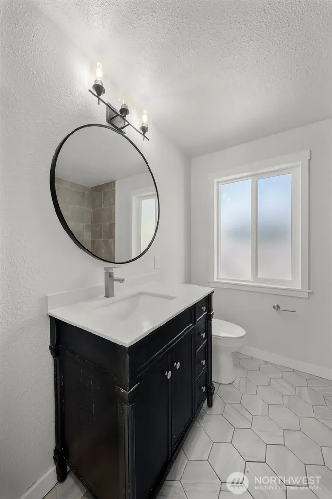 1717 Lake Park Drive SW Tumwater WA 98512