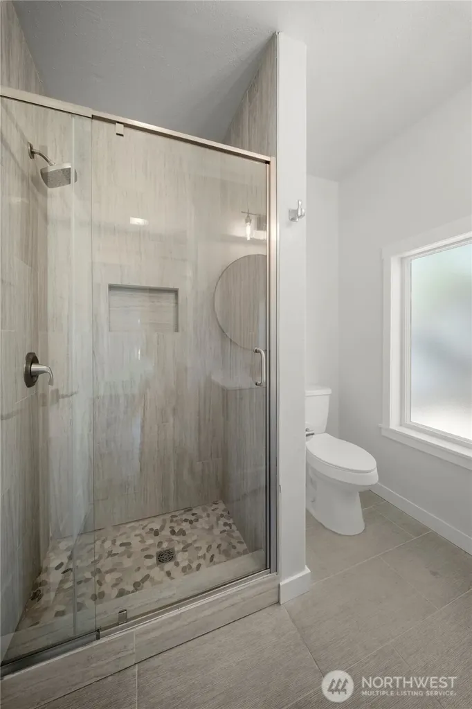 1717 Lake Park Drive SW Tumwater WA 98512