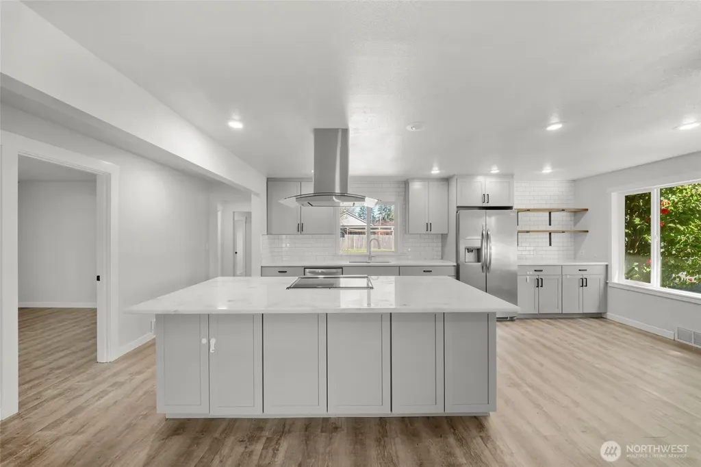 1717 Lake Park Drive SW Tumwater WA 98512
