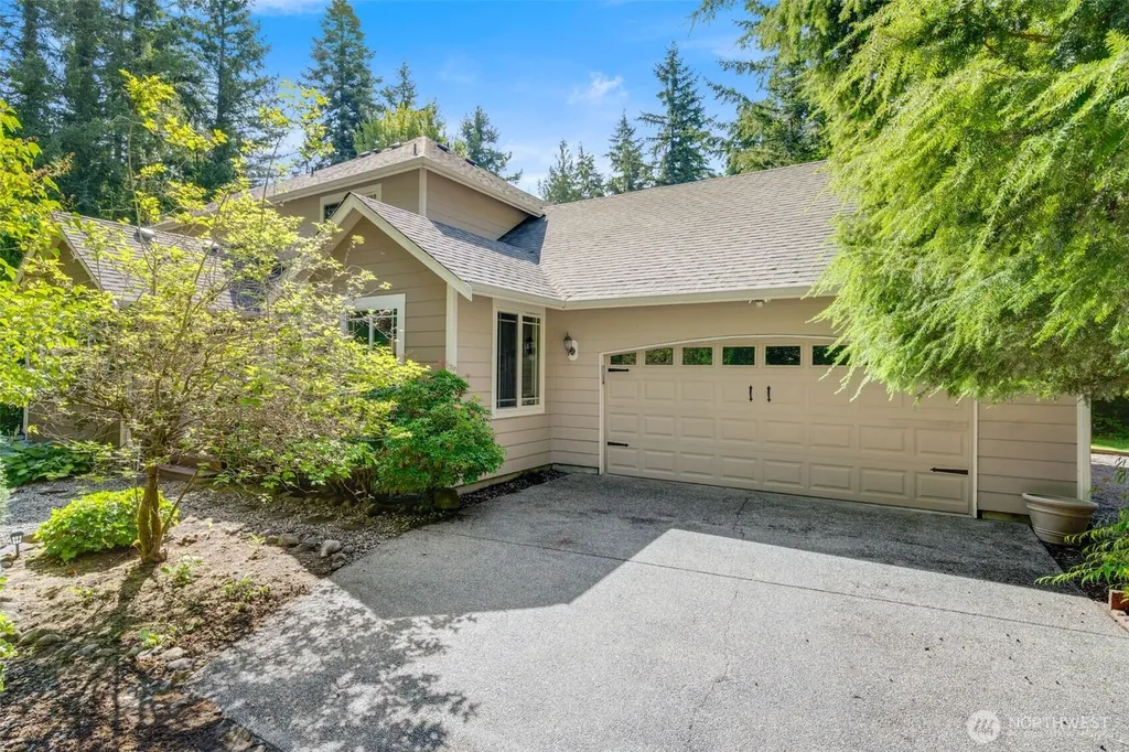 17043 156th Lane SE Yelm WA 98597