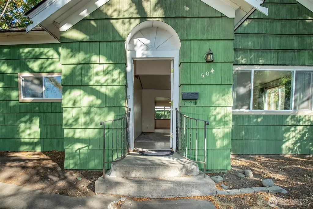 504 N Sampson Street Ellensburg WA 98926