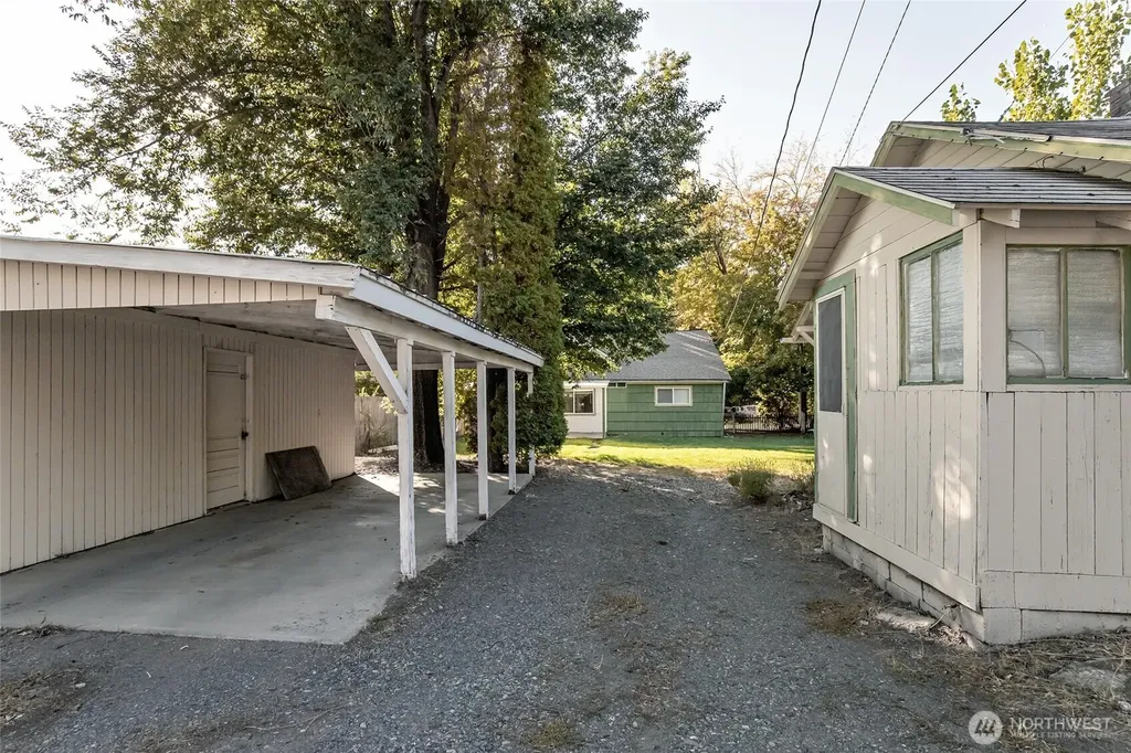 504 N Sampson Street Ellensburg WA 98926