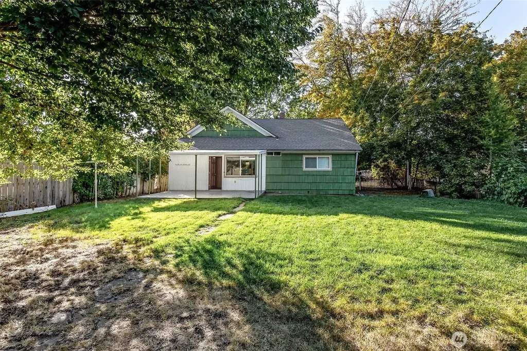 504 N Sampson Street Ellensburg WA 98926