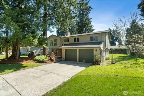 2210 27th Avenue SE Puyallup WA 98374