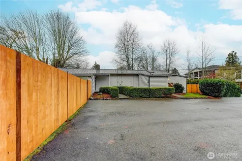2016 120th Place SE Everett WA 98208