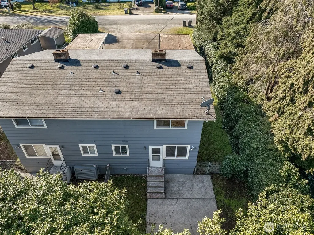 5907 SW 111th Lakewood WA 98499