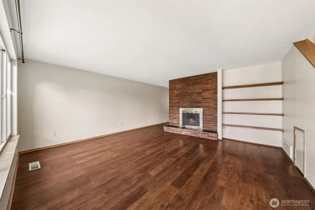 5907 SW 111th Lakewood WA 98499