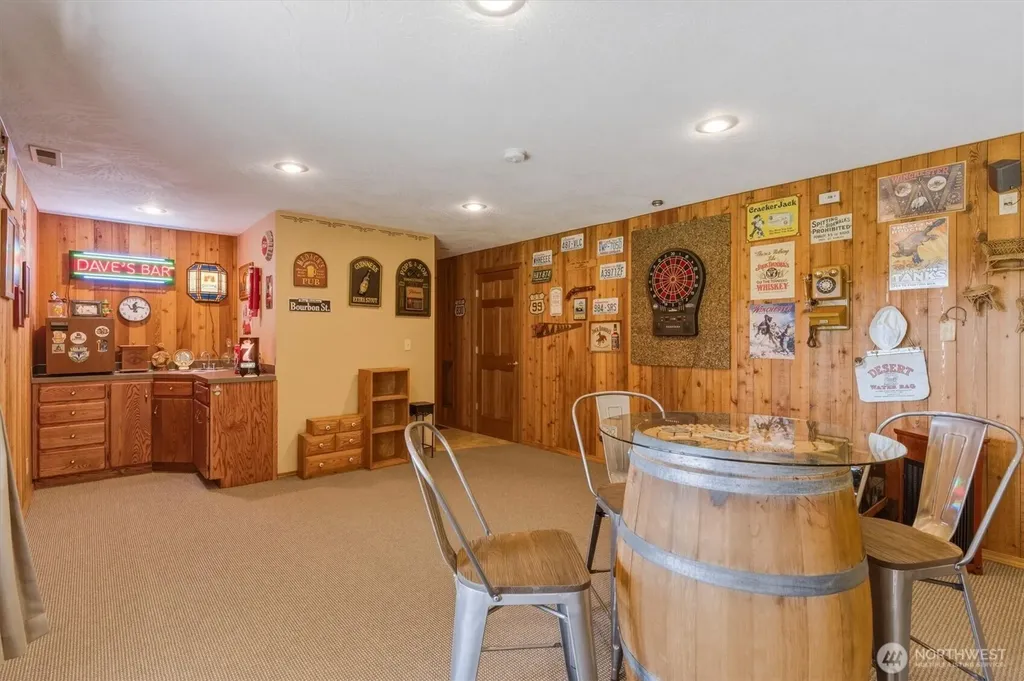 440 N Maple Hill Road Kelso WA 98626