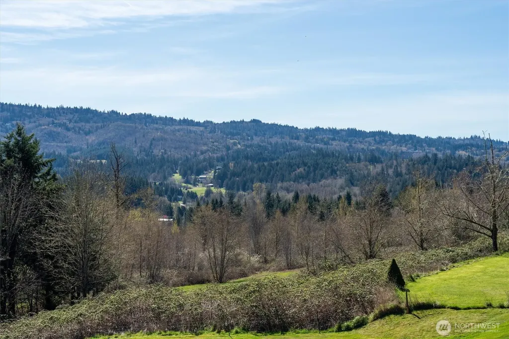 440 N Maple Hill Road Kelso WA 98626
