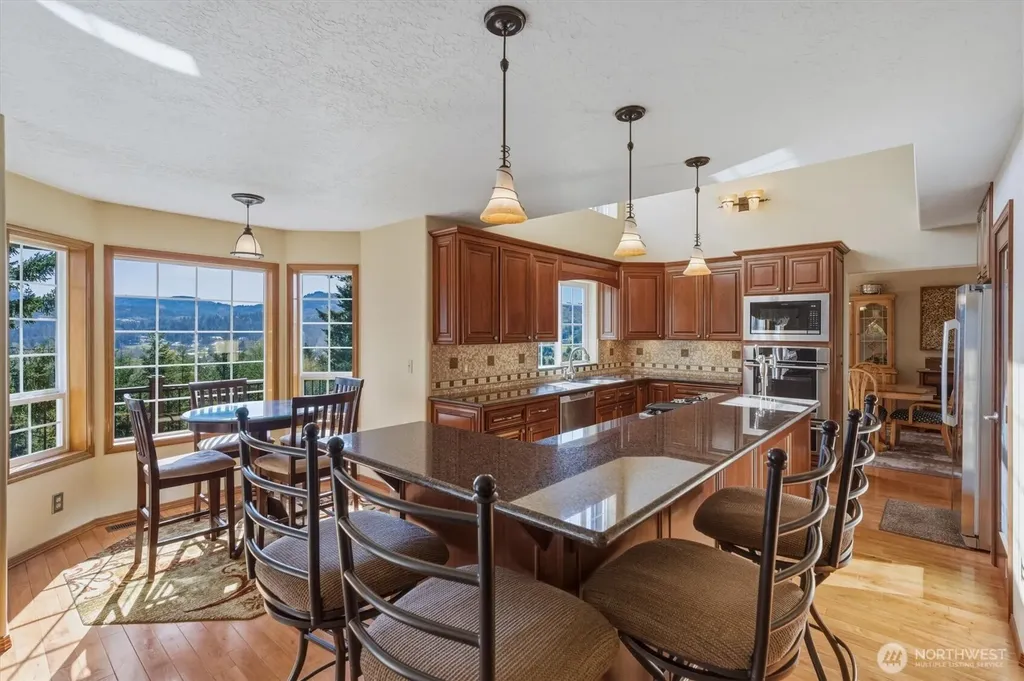 440 N Maple Hill Road Kelso WA 98626
