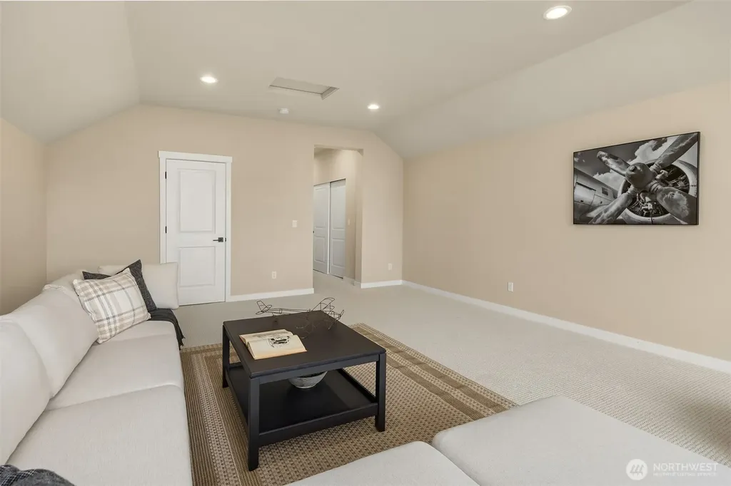 5597 NW Muddy Paws Court Bremerton WA 98312