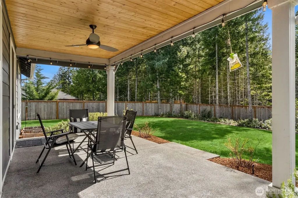 5597 NW Muddy Paws Court Bremerton WA 98312