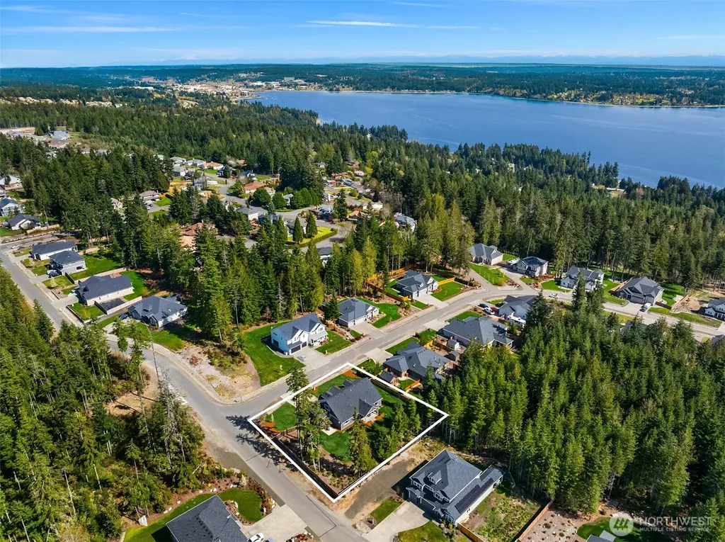 5597 NW Muddy Paws Court Bremerton WA 98312