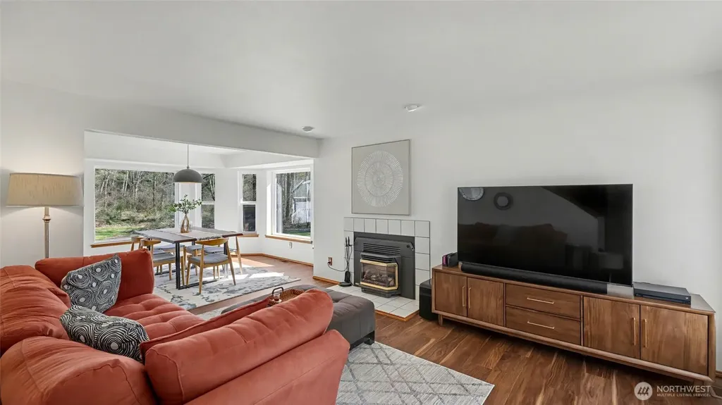 16302 230th Avenue SE Maple Valley WA 98038