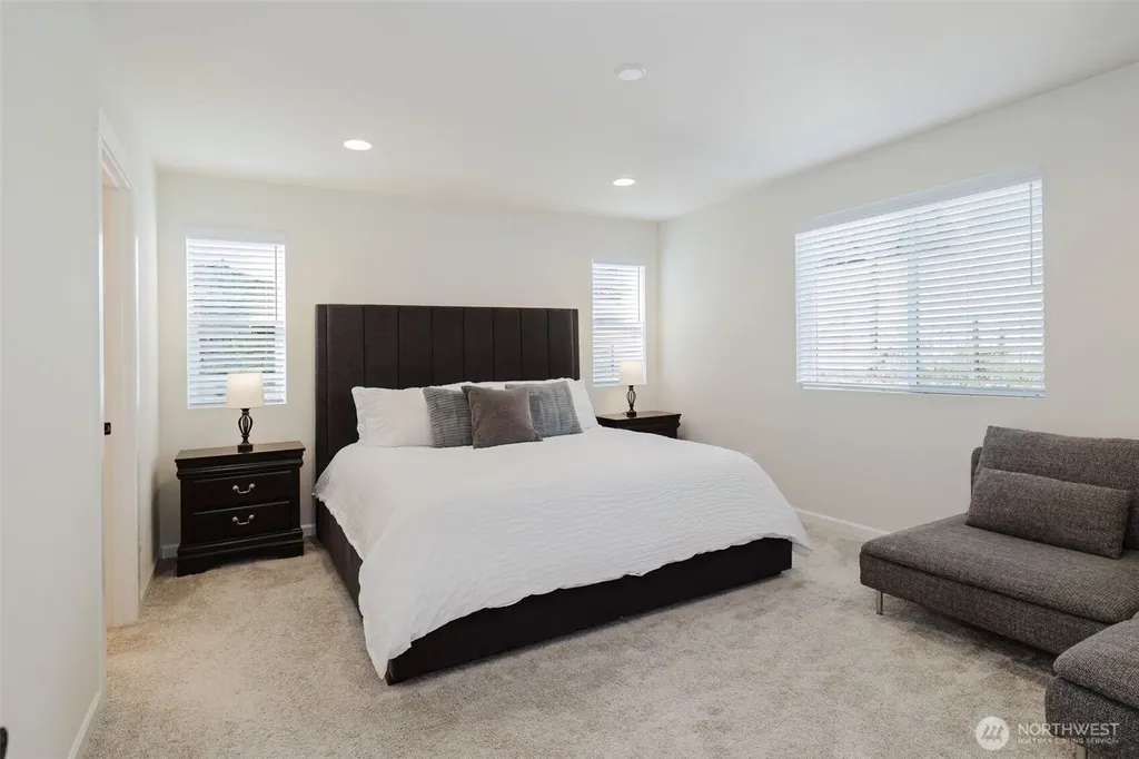 10377 Chimes Place NW Bremerton WA 98311