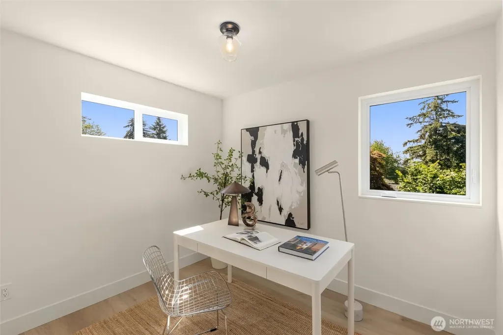 8109 34th Avenue SW Seattle WA 98126