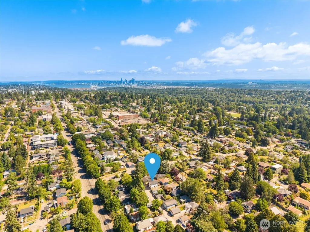 8109 34th Avenue SW Seattle WA 98126