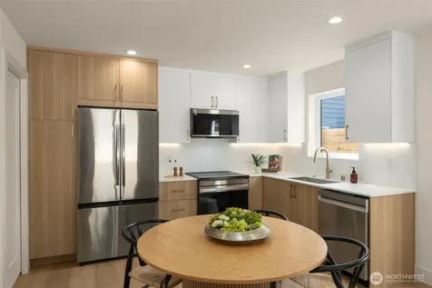 8109 34th Avenue SW Seattle WA 98126