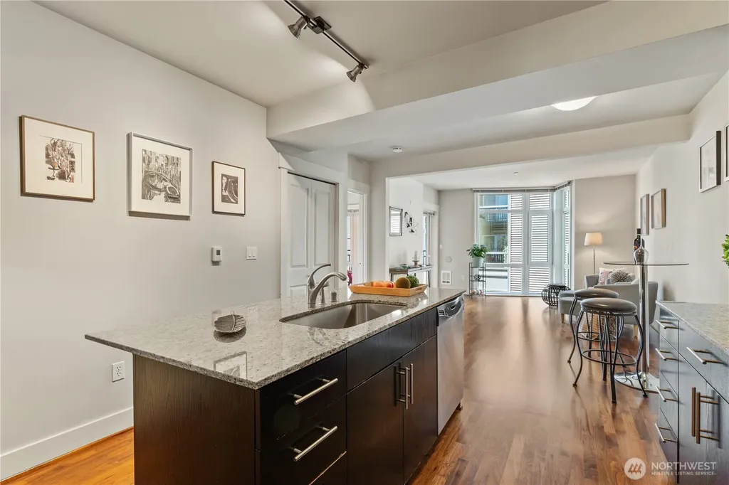 699 John Street Seattle WA 98109