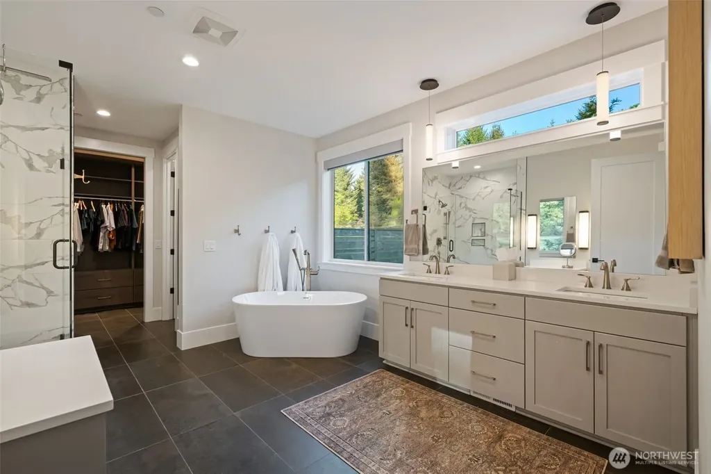 211 NW 235th Street Ridgefield WA 98642