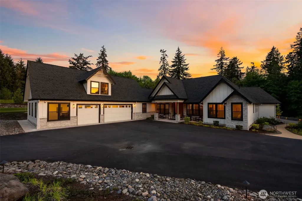 211 NW 235th Street Ridgefield WA 98642