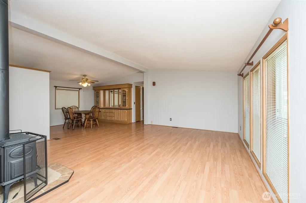1905 138th Street E Tacoma WA 98445