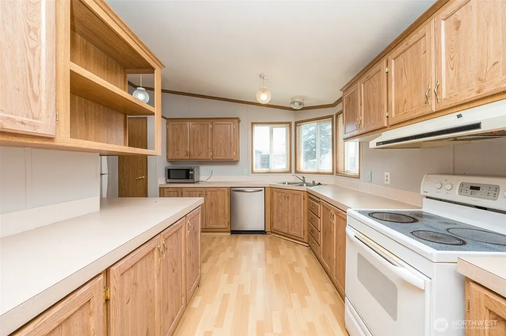 1905 138th Street E Tacoma WA 98445