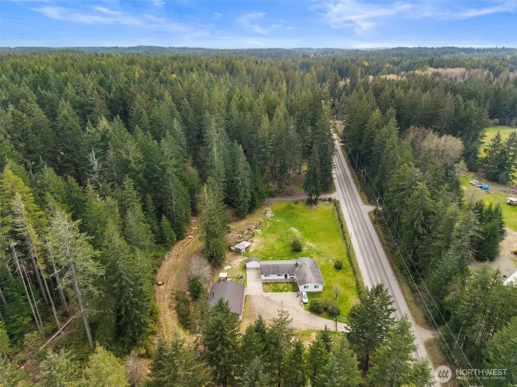 8377 Glenwood Road SW Port Orchard WA 98367