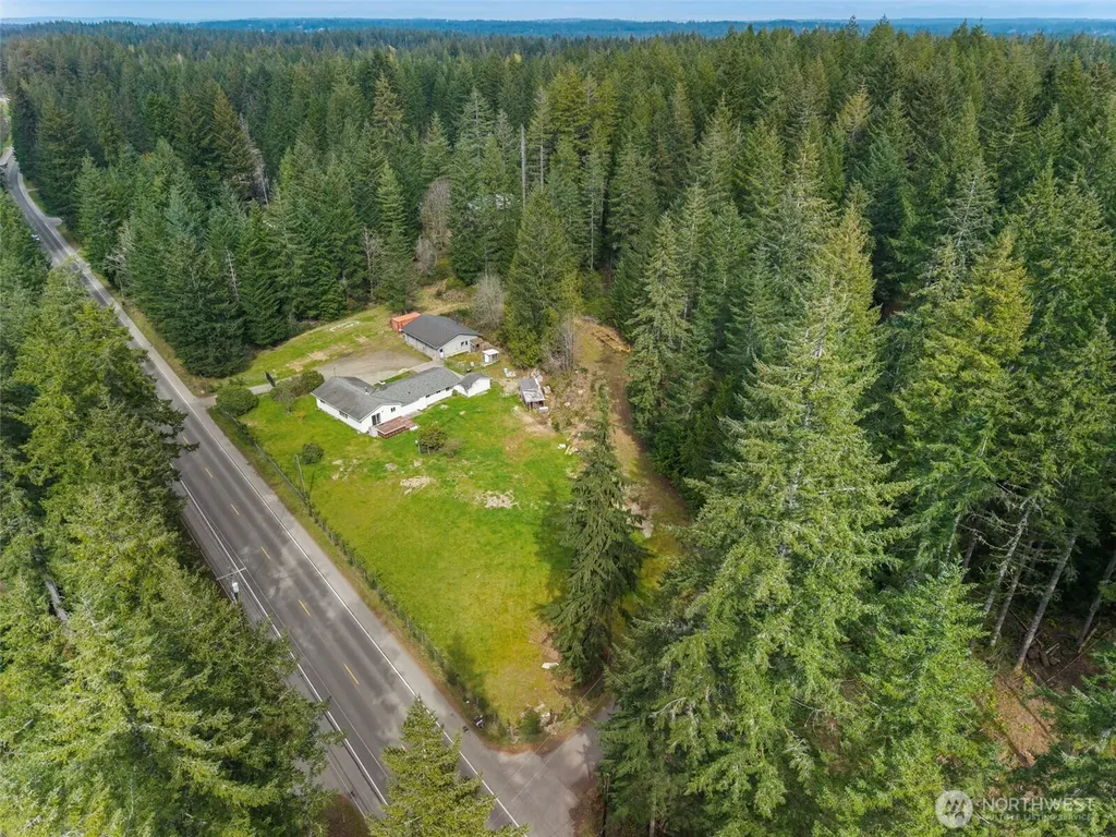 8377 Glenwood Road SW Port Orchard WA 98367