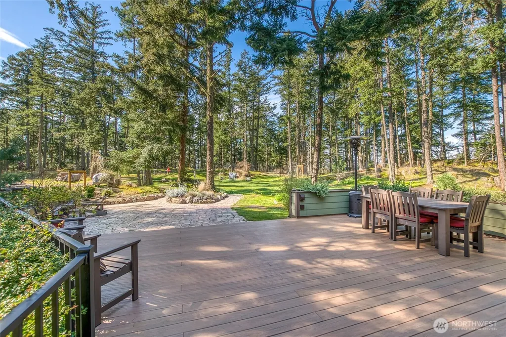 424 Logan's Run Road Orcas Island WA 98243