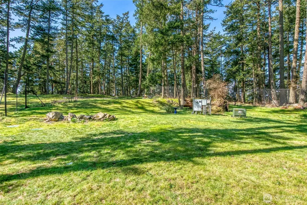 424 Logan's Run Road Orcas Island WA 98243