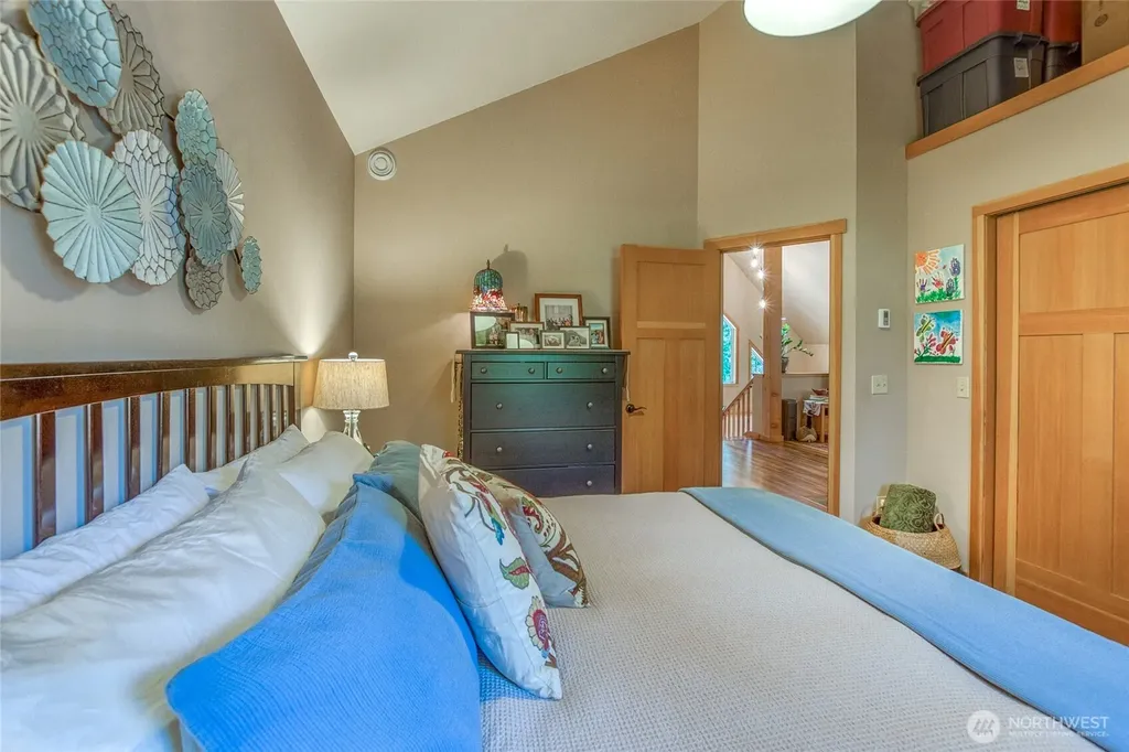 424 Logan's Run Road Orcas Island WA 98243