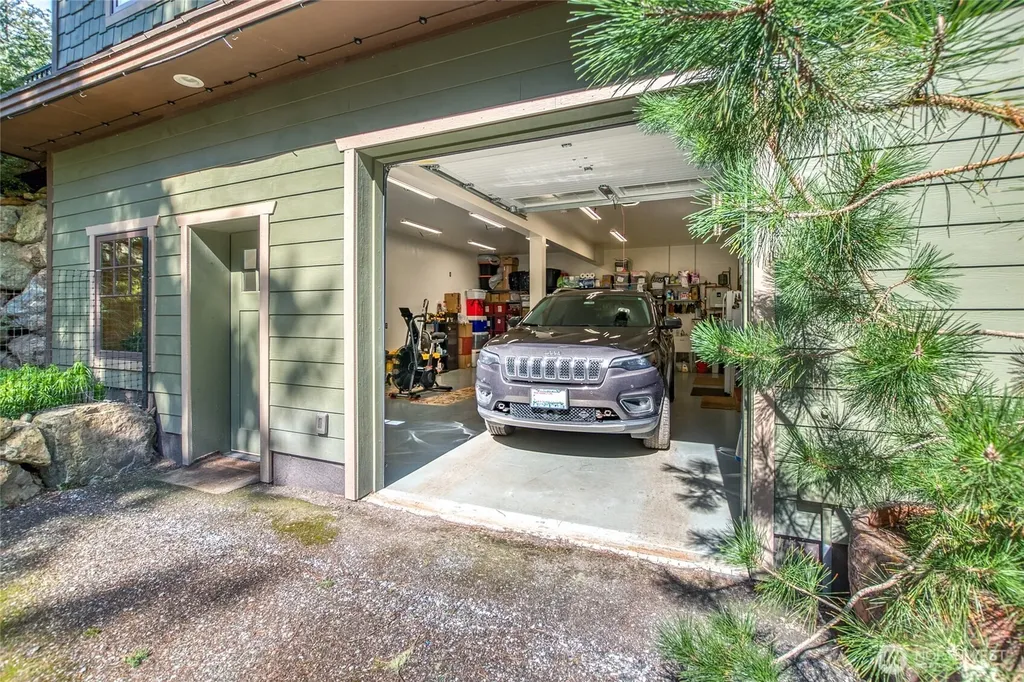 424 Logan's Run Road Orcas Island WA 98243