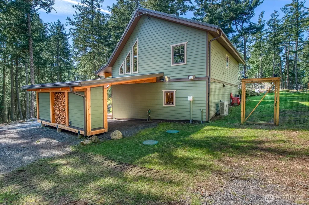 424 Logan's Run Road Orcas Island WA 98243