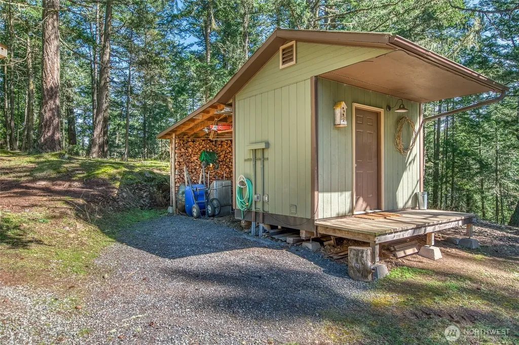 424 Logan's Run Road Orcas Island WA 98243