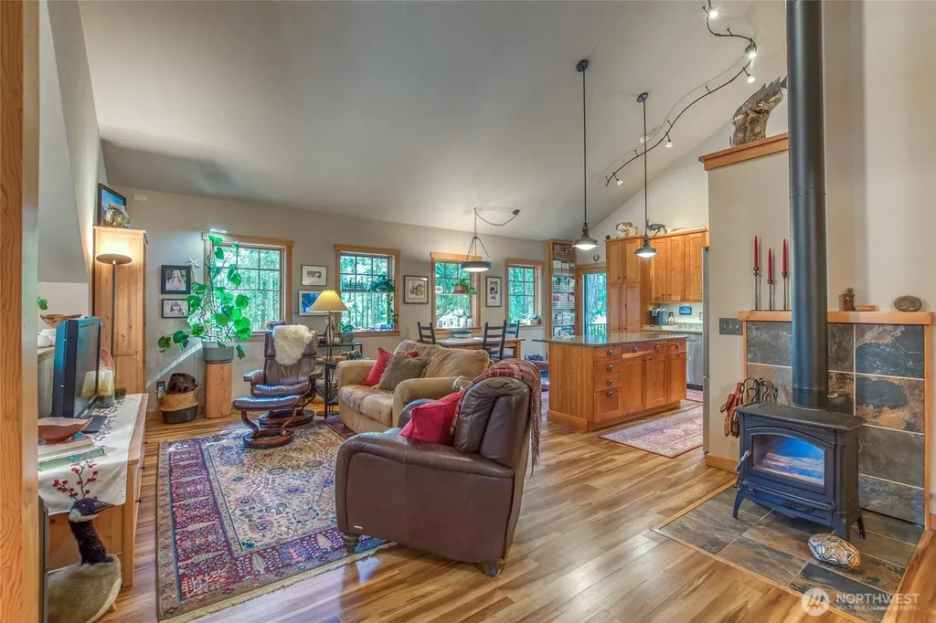 424 Logan's Run Road Orcas Island WA 98243