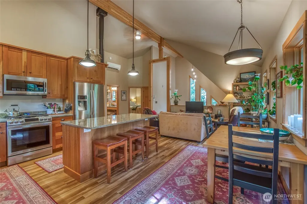 424 Logan's Run Road Orcas Island WA 98243