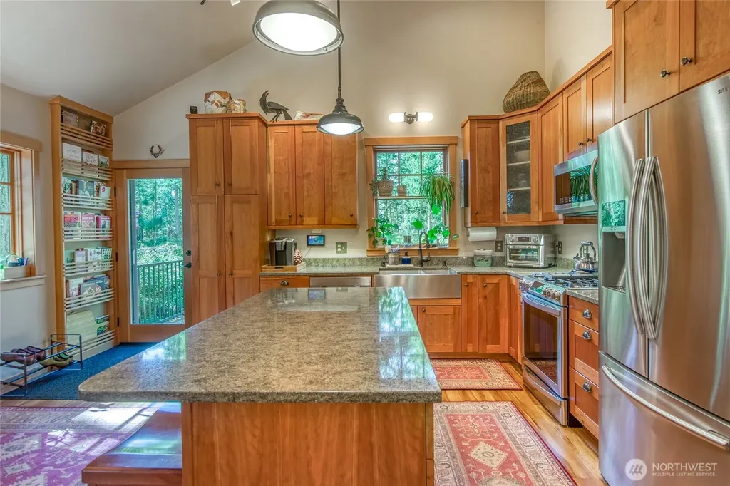 424 Logan's Run Road Orcas Island WA 98243