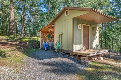424 Logan's Run Road Orcas Island WA 98243