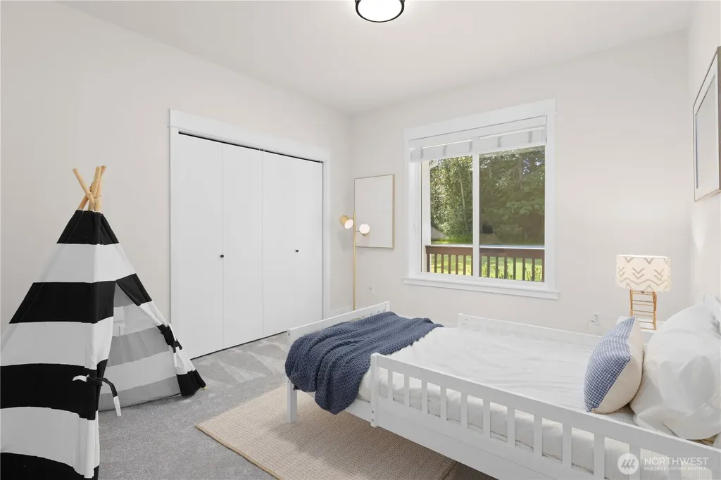 28109 121st Avenue E Graham WA 98338