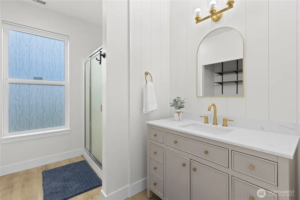28109 121st Avenue E Graham WA 98338