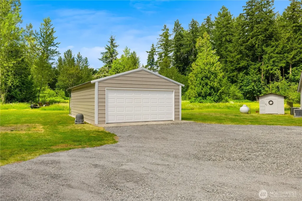 28109 121st Avenue E Graham WA 98338