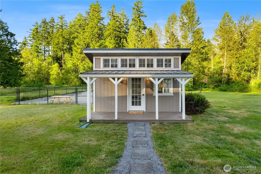 28109 121st Avenue E Graham WA 98338