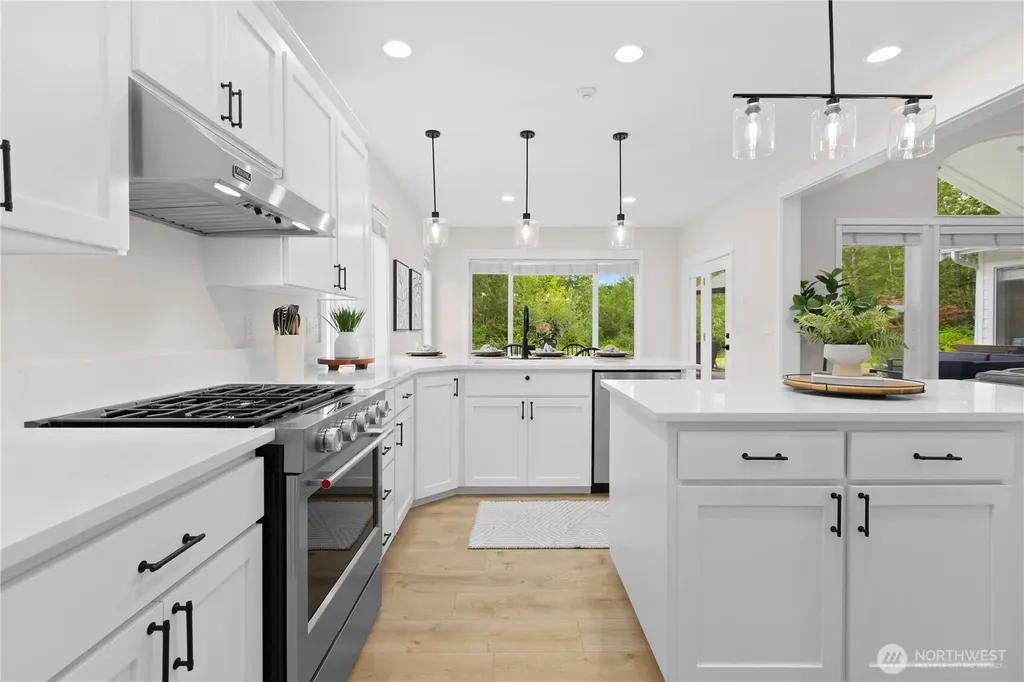 28109 121st Avenue E Graham WA 98338