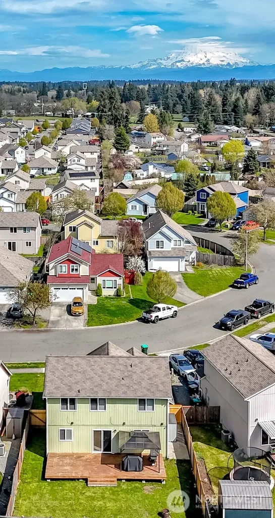 9921 Greenleaf Loop SE Yelm WA 98597