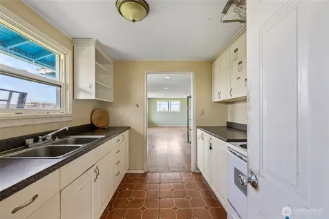 1605 20th Street Anacortes WA 98221