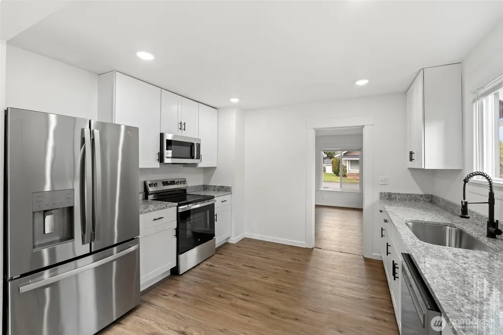1110 W Walnut Centralia WA 98531