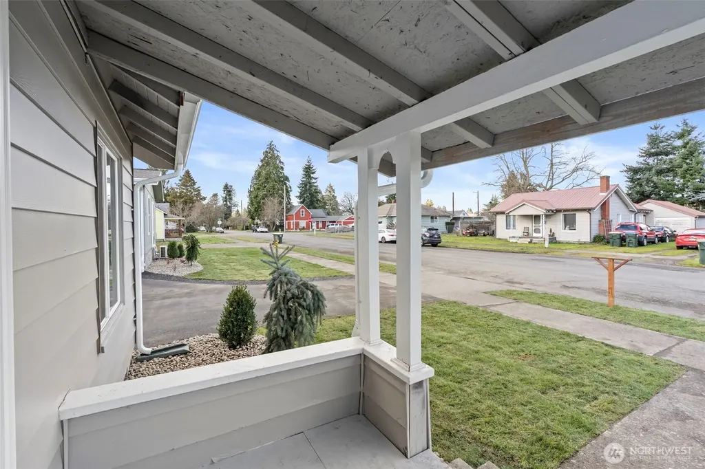 1110 W Walnut Centralia WA 98531